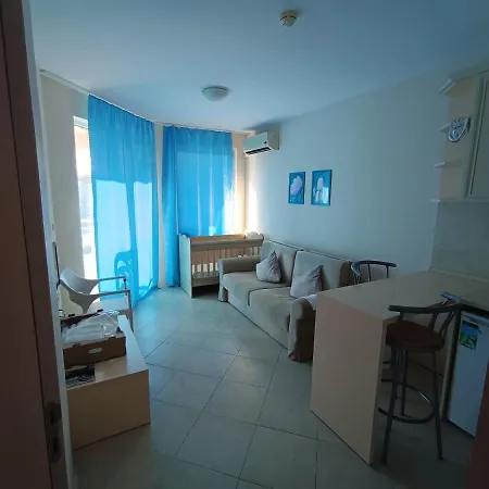 Apartment Excellent In Emberli Aparthotel. 4*