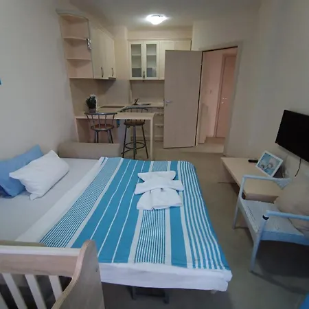 Lejlighed Excellent In Emberli Aparthotel. Lozenets